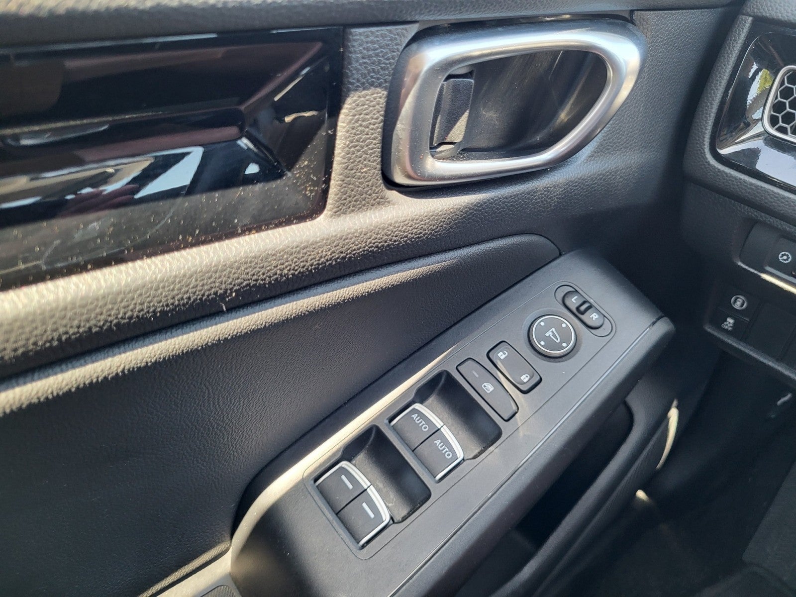 2023 Honda Civic Hatchback EX-L