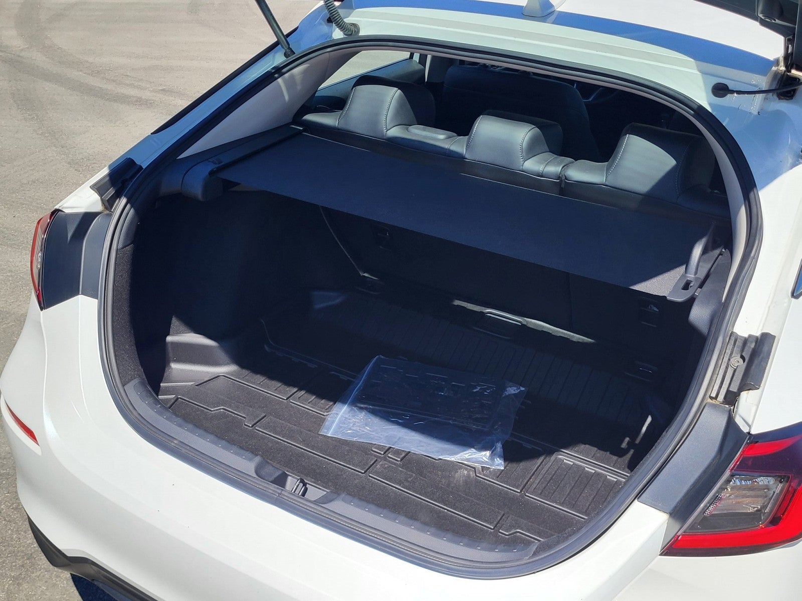 2023 Honda Civic Hatchback EX-L