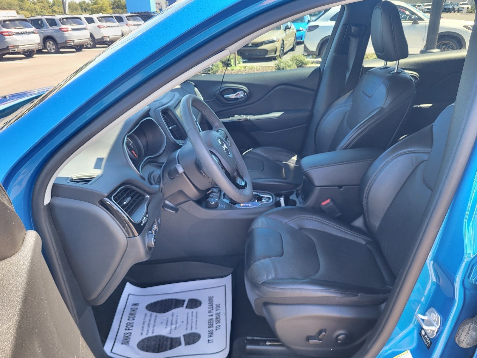 2023 Jeep Cherokee Altitude Lux