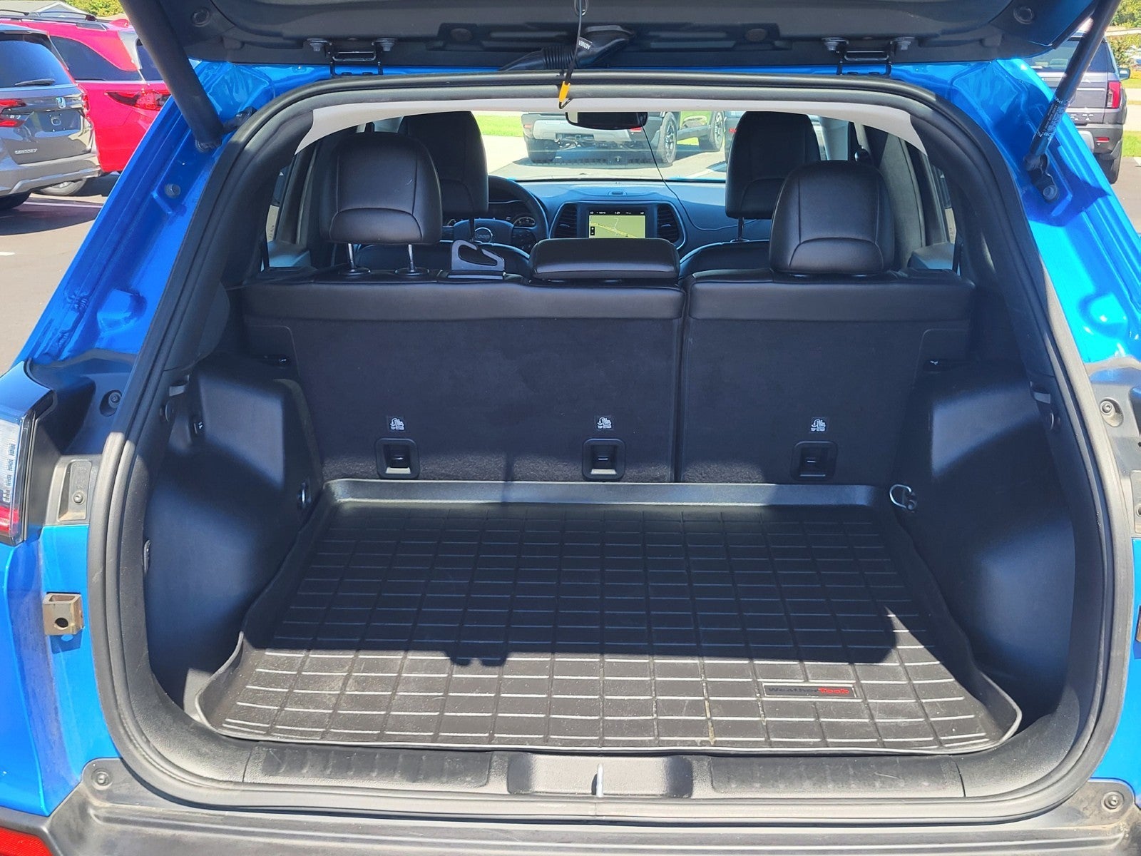 2023 Jeep Cherokee Altitude Lux