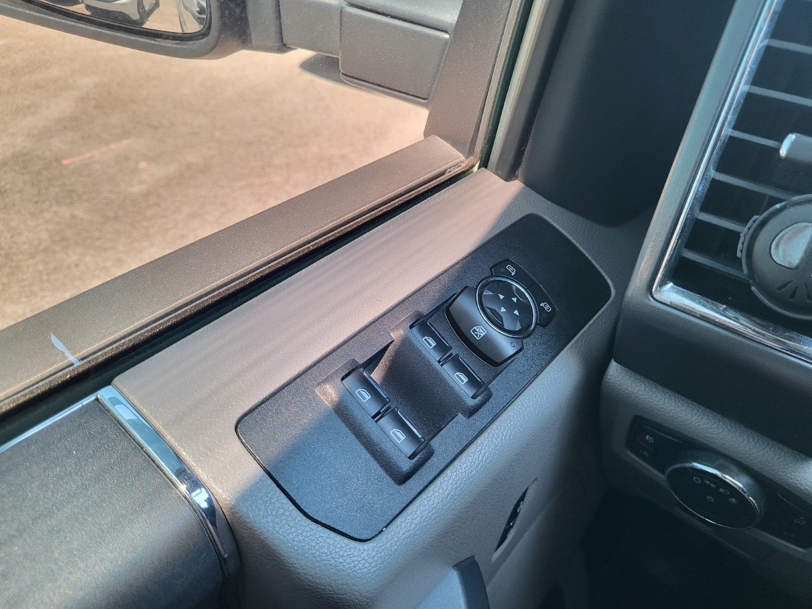 2017 Ford Super Duty F-250 SRW XLT
