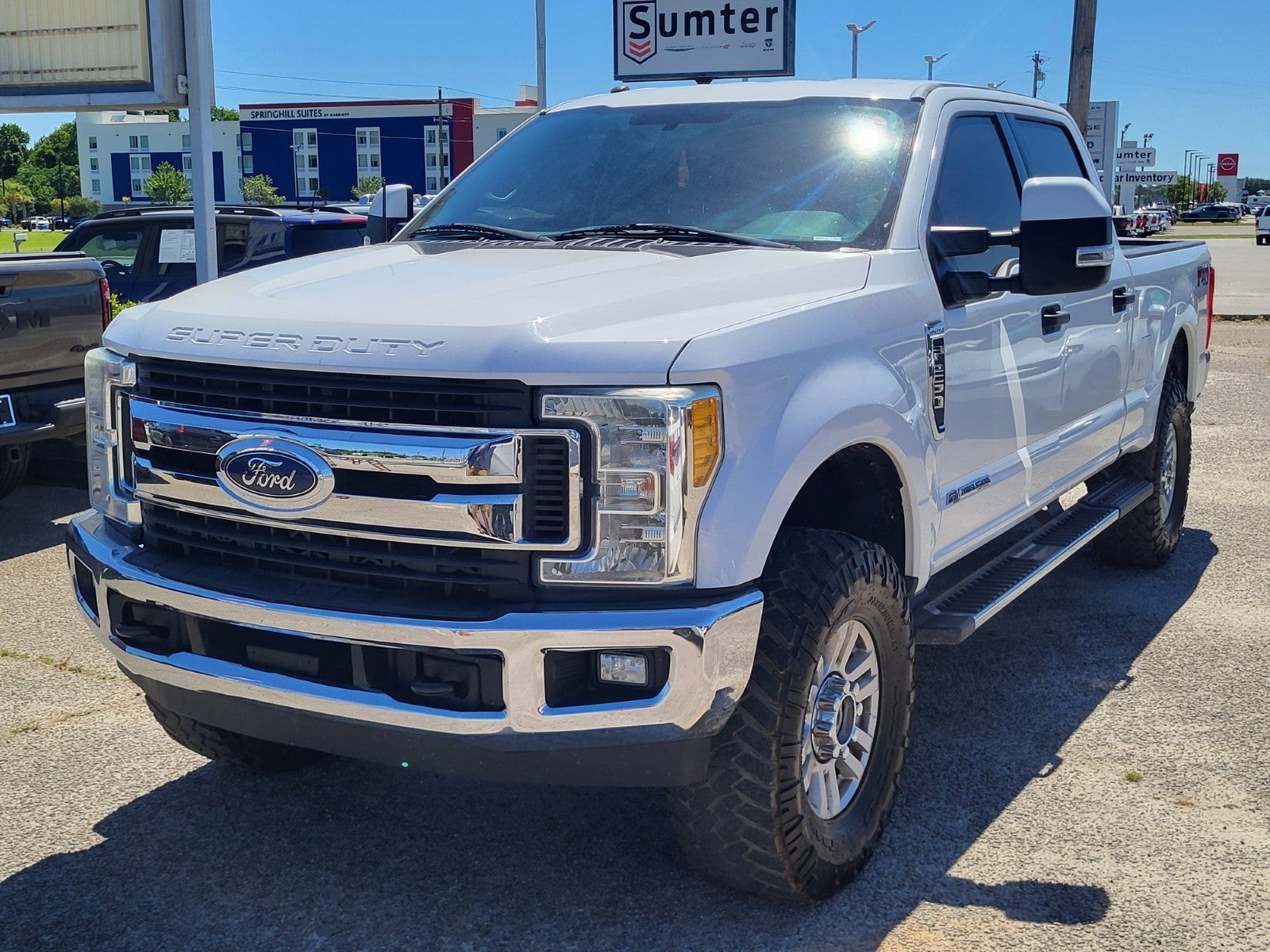 2017 Ford Super Duty F-250 SRW XLT