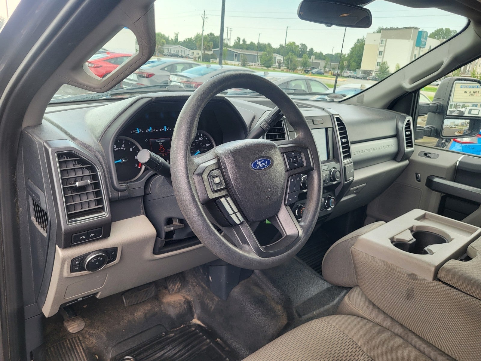 2022 Ford Super Duty F-350 SRW XL