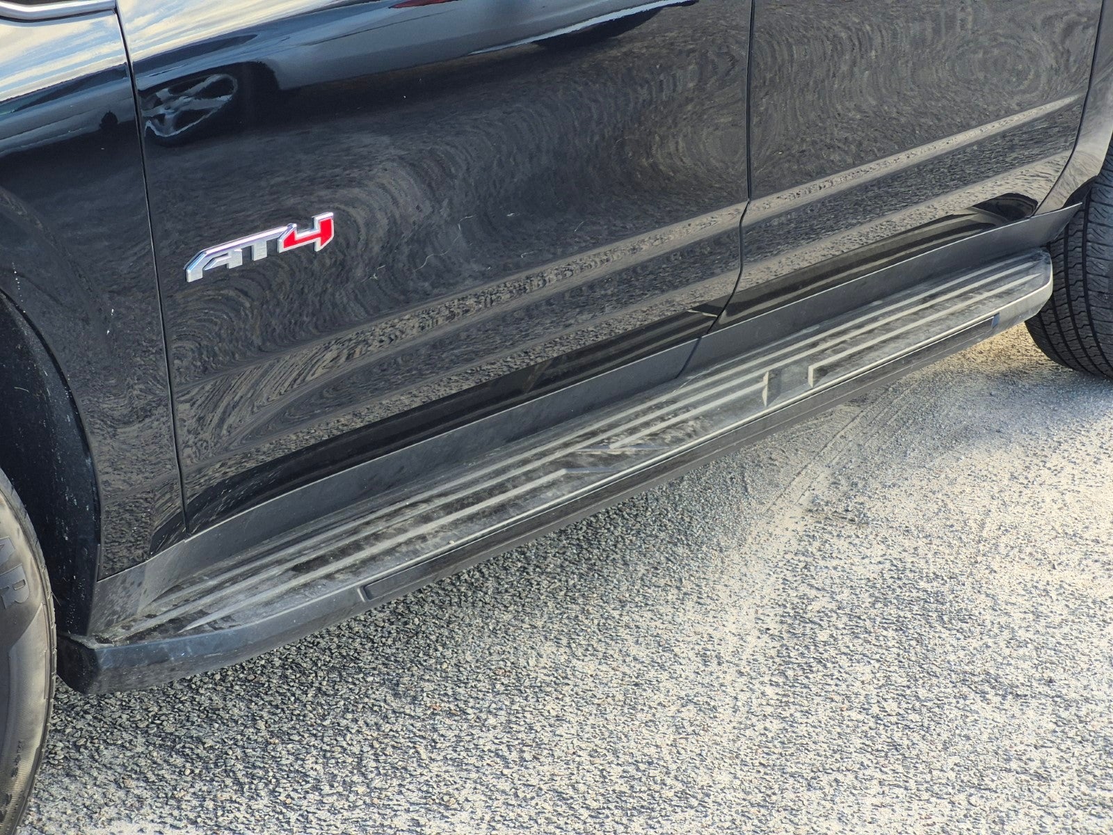 2023 GMC Yukon XL AT4