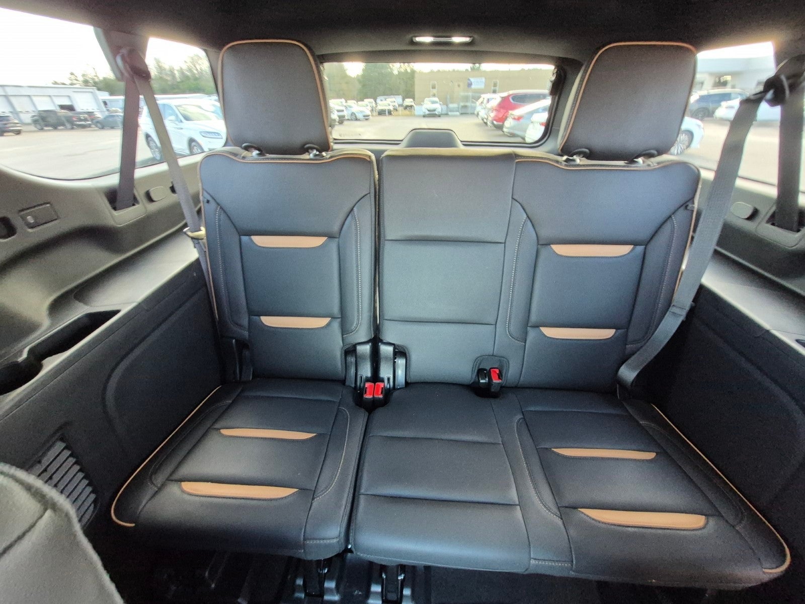 2023 GMC Yukon XL AT4