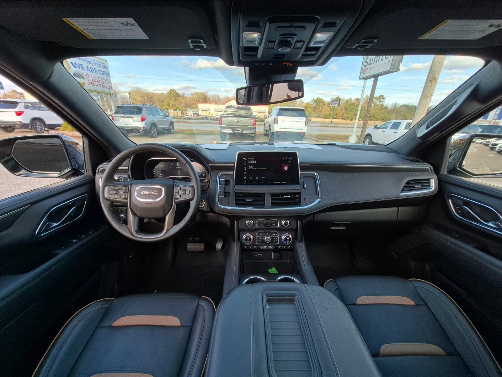 2023 GMC Yukon XL AT4