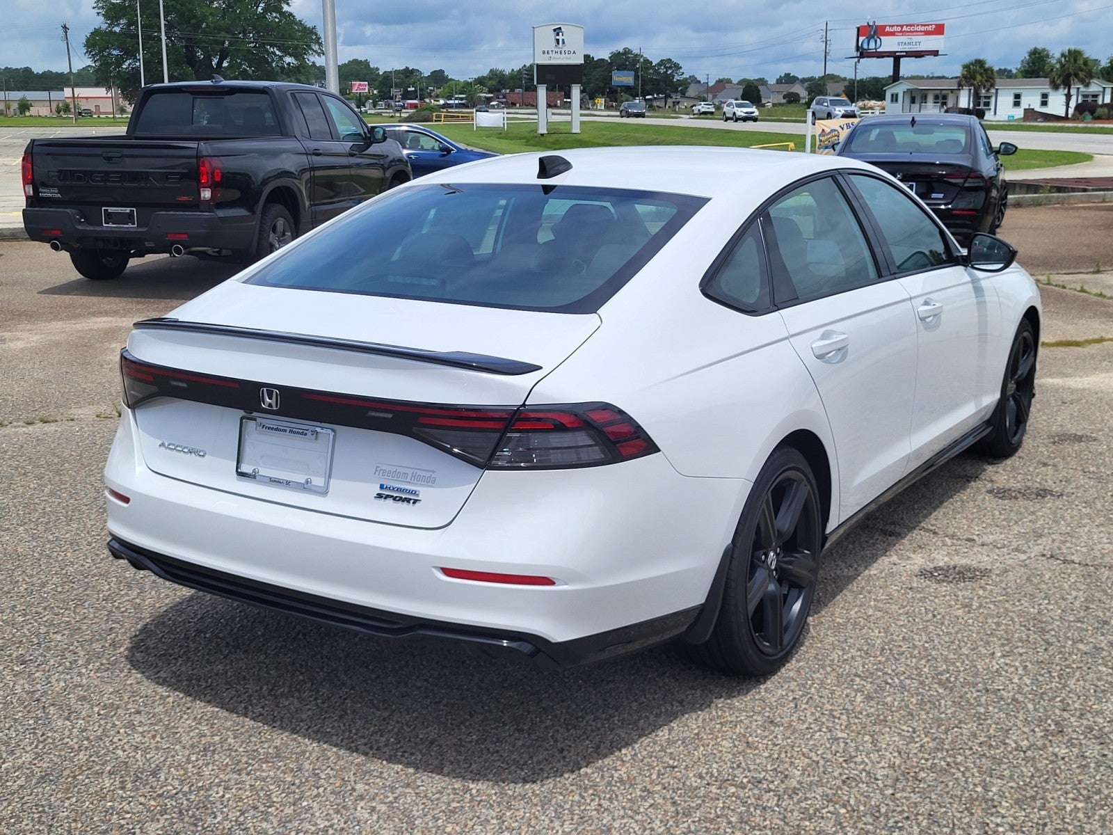 2025 Honda Accord Hybrid Sport-L