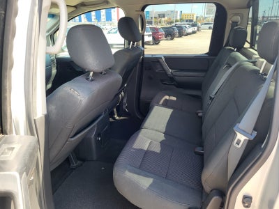 2010 Nissan Titan LE