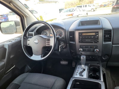 2010 Nissan Titan LE