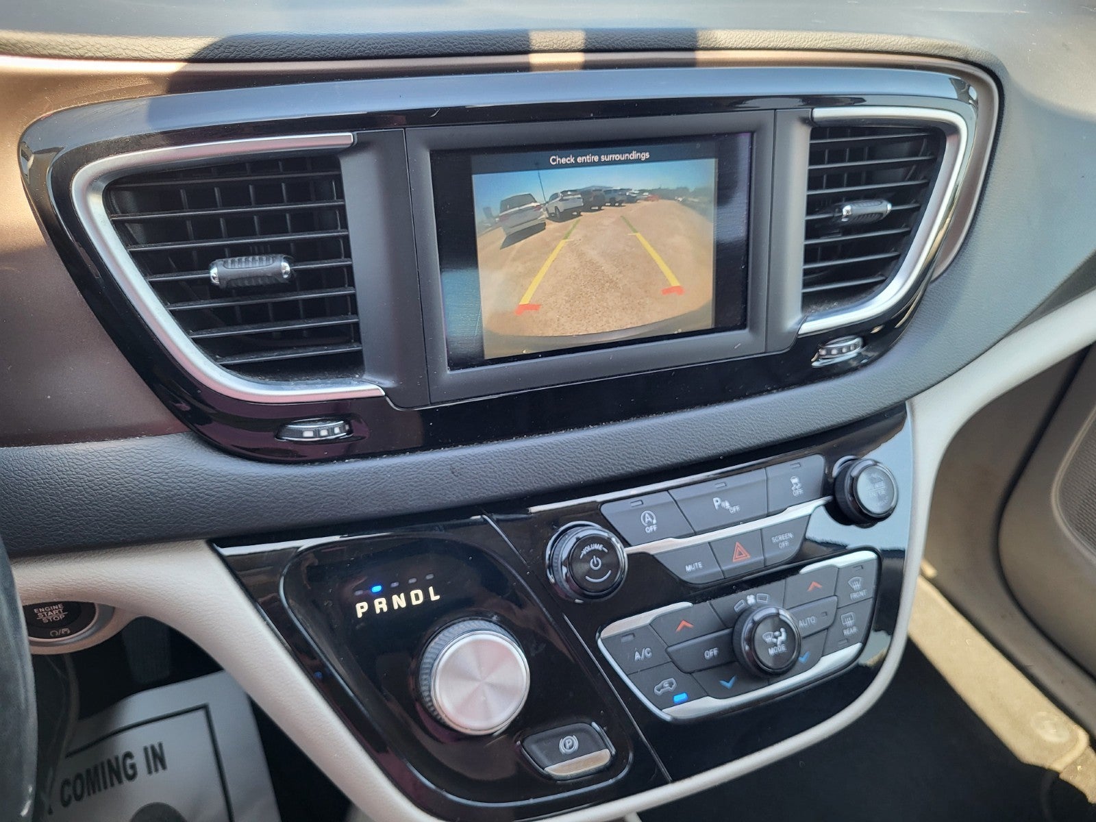 2019 Chrysler Pacifica Touring L