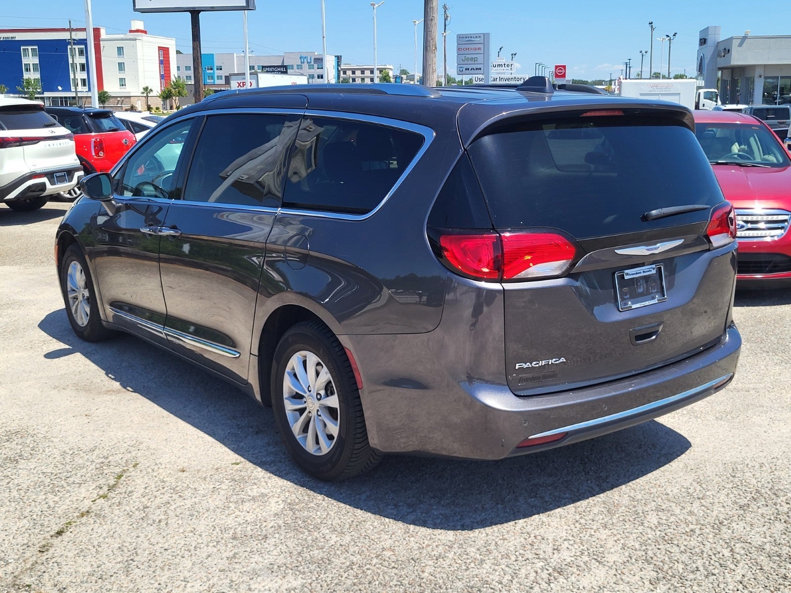 2019 Chrysler Pacifica Touring L