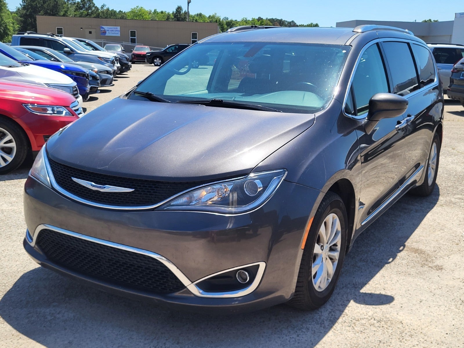 2019 Chrysler Pacifica Touring L