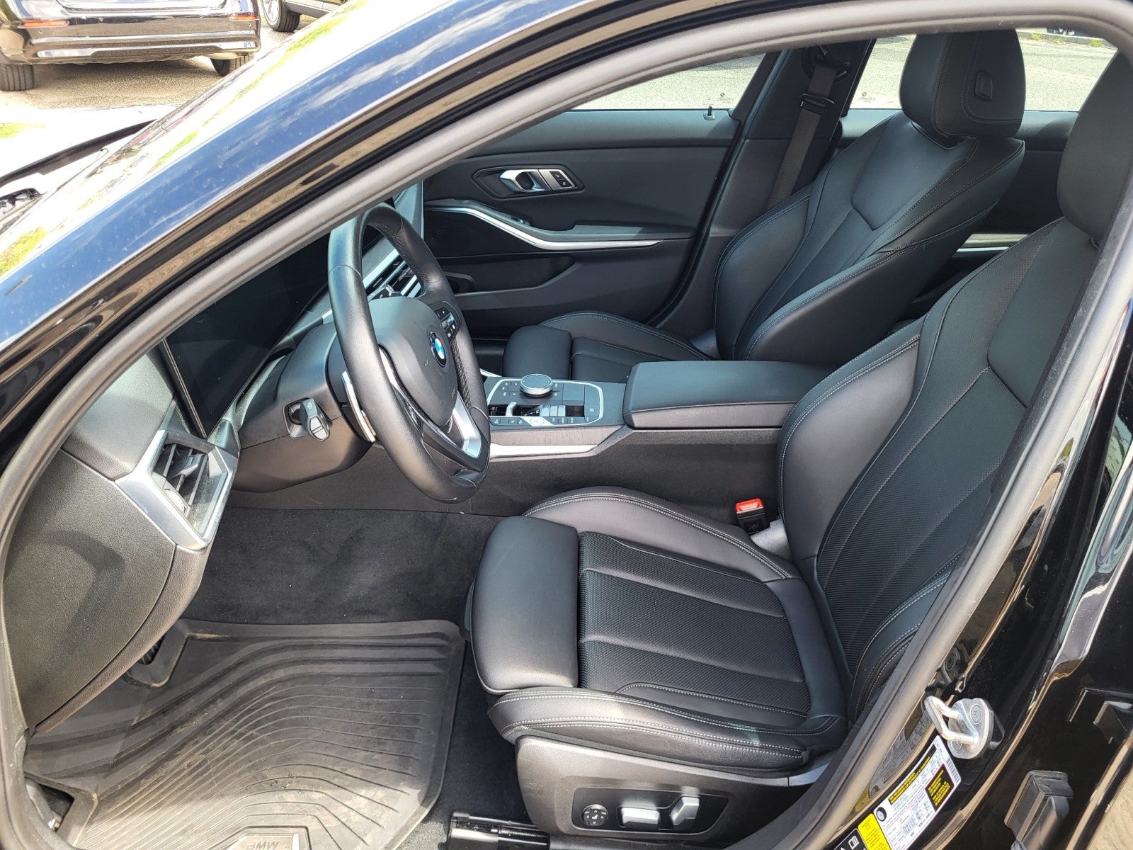 2023 BMW 3 Series 330i xDrive