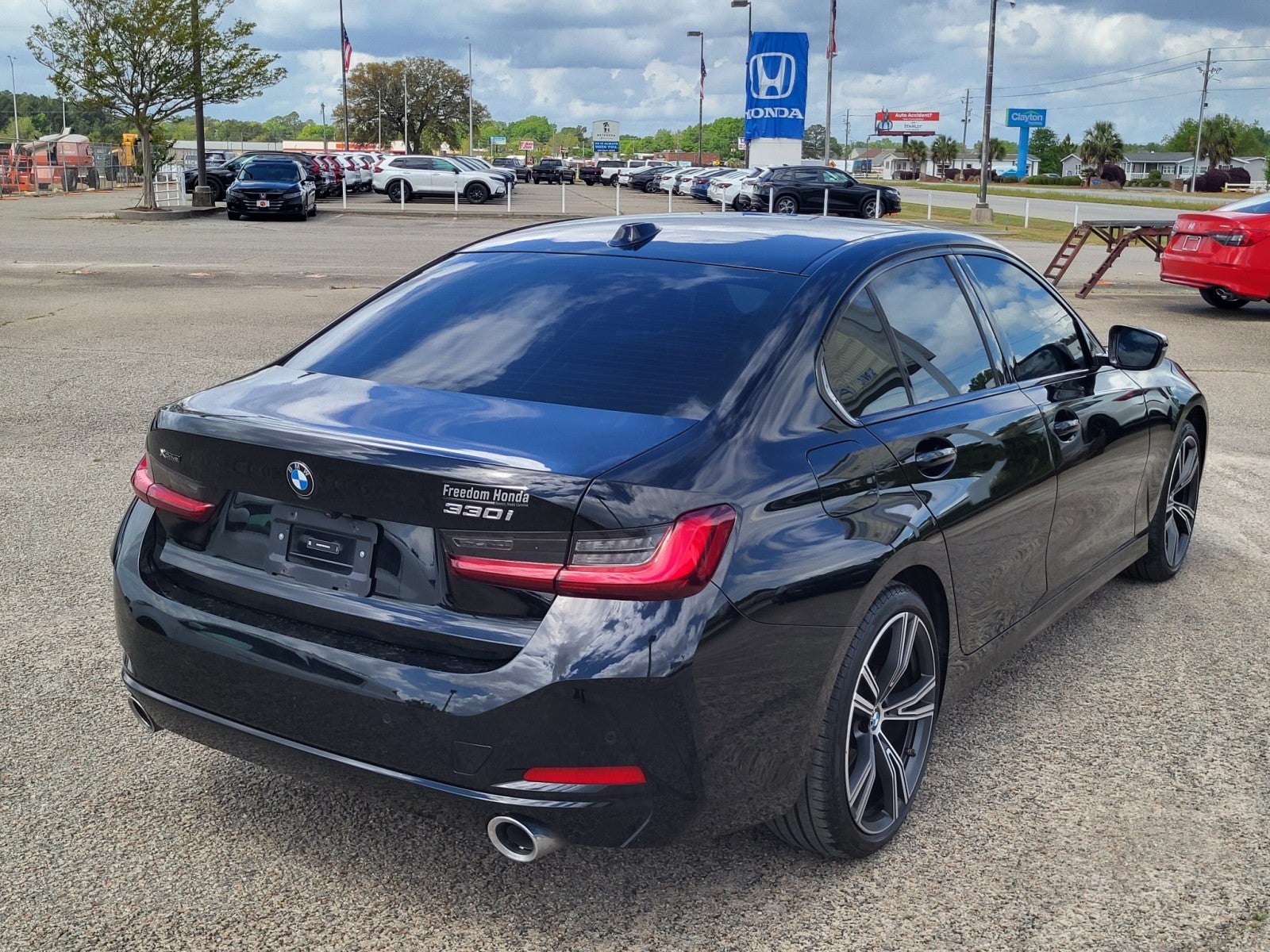 2023 BMW 3 Series 330i xDrive