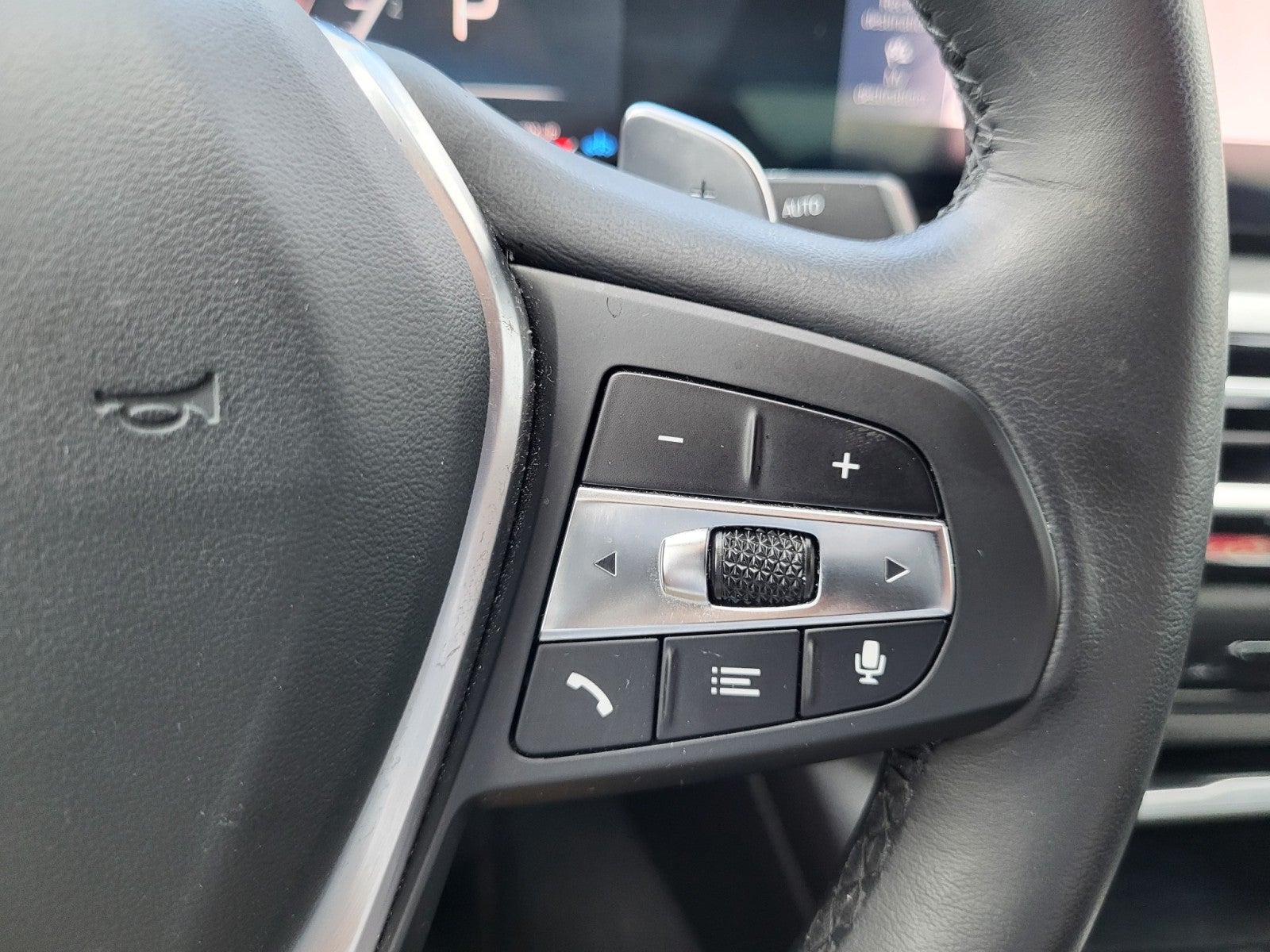 2023 BMW 3 Series 330i xDrive