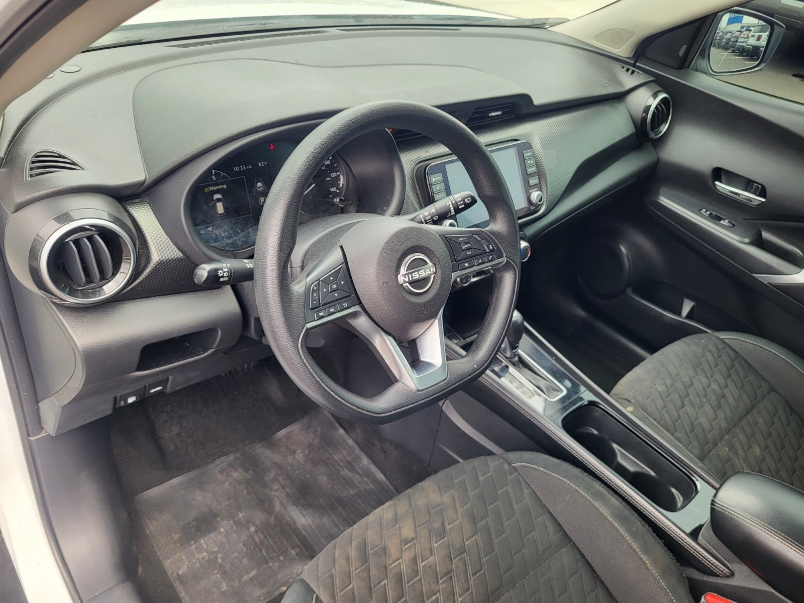 2023 Nissan Kicks SV