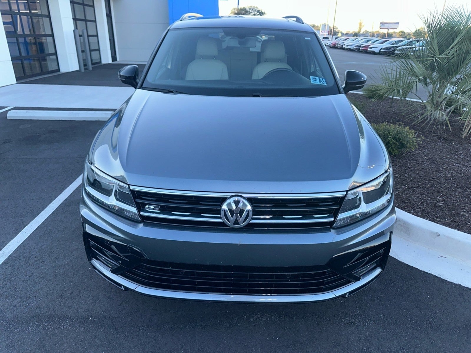 2020 Volkswagen Tiguan SE