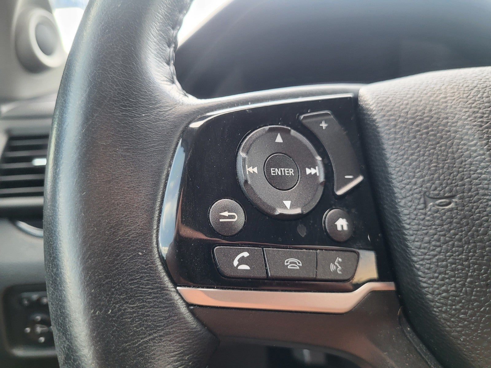 2021 Honda Pilot Touring 8-Passenger