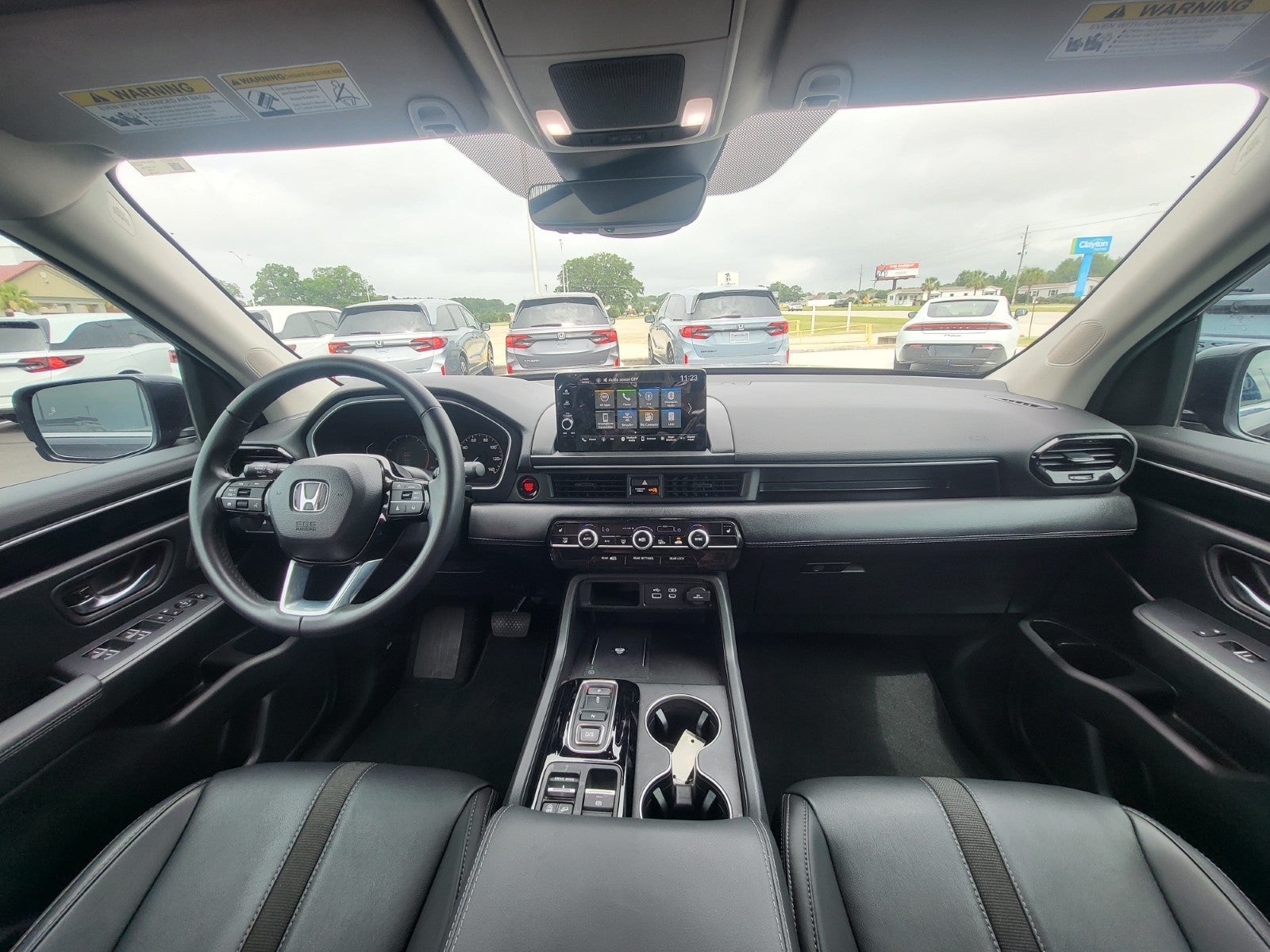 2025 Honda Pilot EX-L - Photo 15