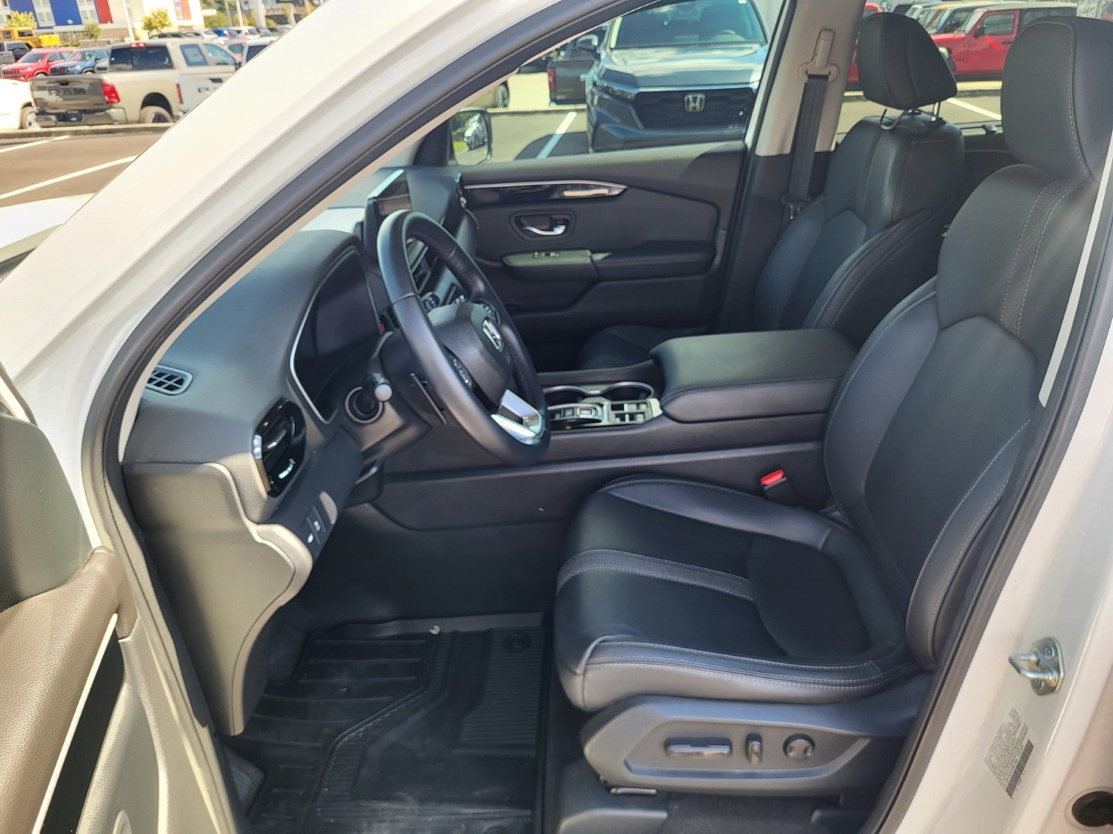 2023 Honda Pilot Touring