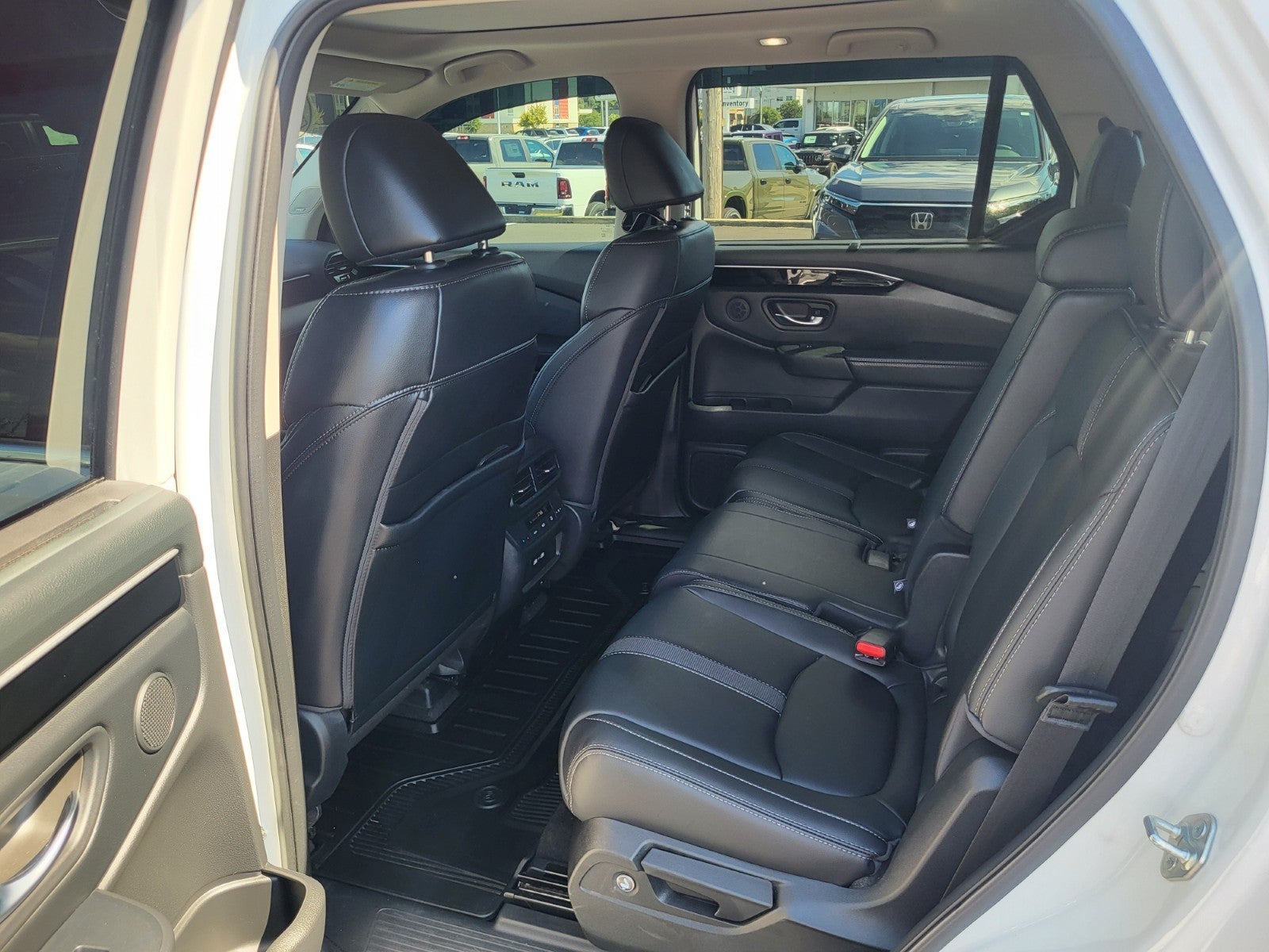 2023 Honda Pilot Touring