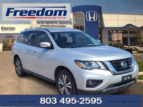 2020 Nissan Pathfinder SV