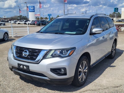 2020 Nissan Pathfinder SV