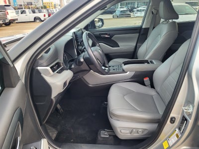 2020 Toyota Highlander AWD XLE