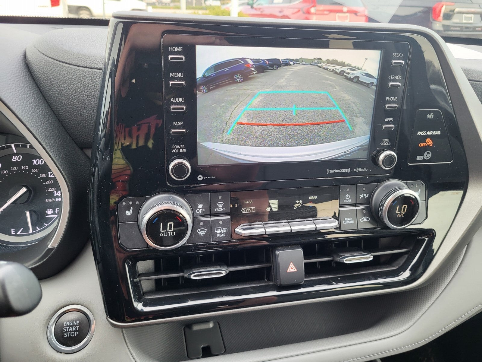 2020 Toyota Highlander AWD XLE