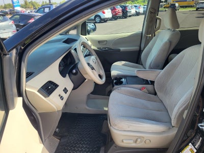 2012 Toyota Sienna LE