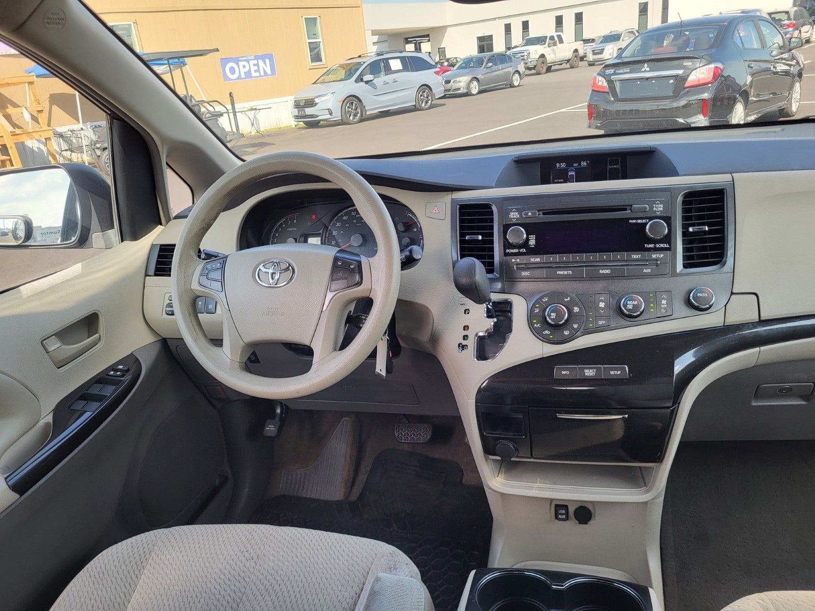 2012 Toyota Sienna LE