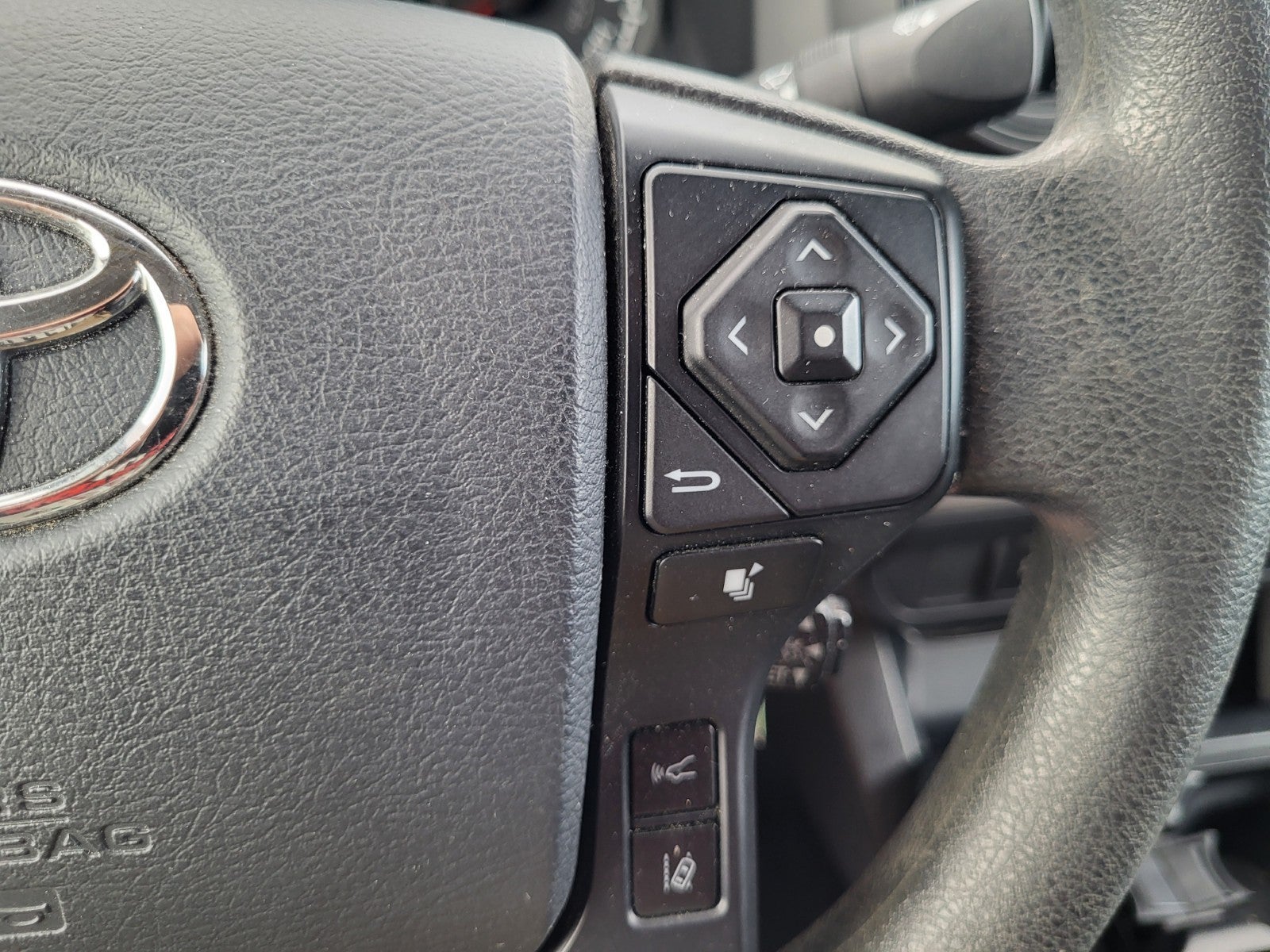 2020 Toyota Tacoma 2WD SR