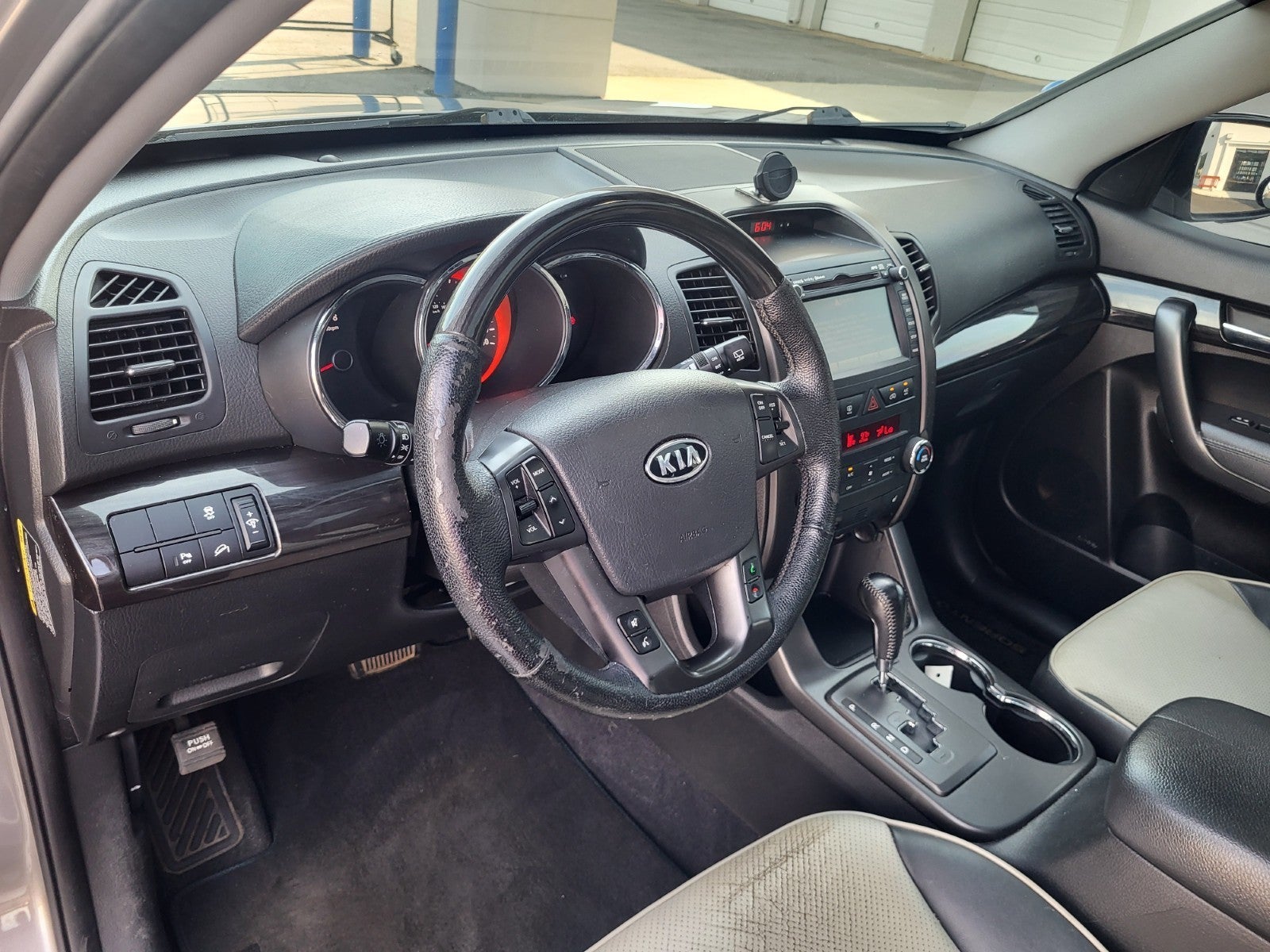 2013 Kia Sorento SX