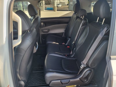 2025 Kia Carnival LX