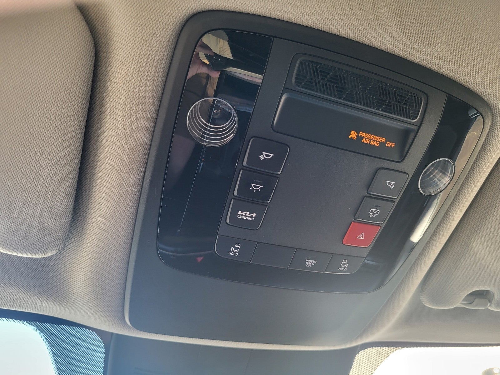 2025 Kia Carnival LX