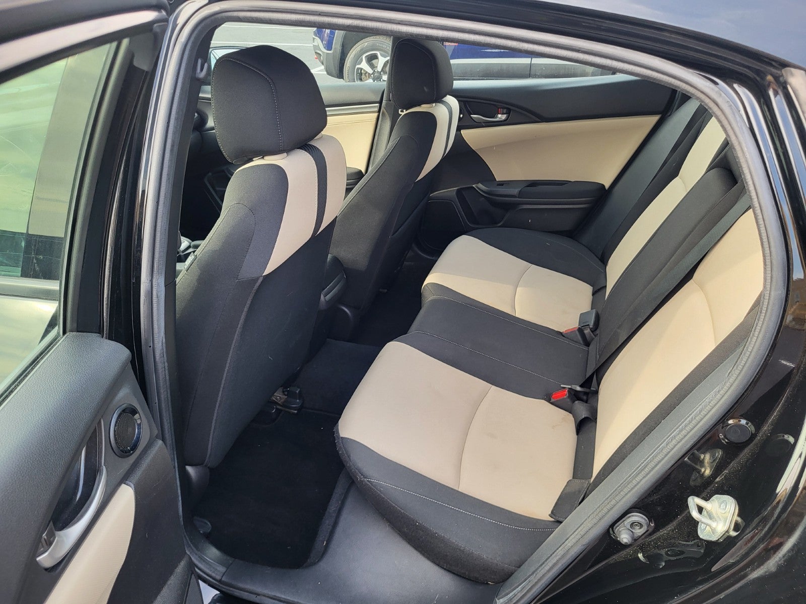 2018 Honda Civic Hatchback EX